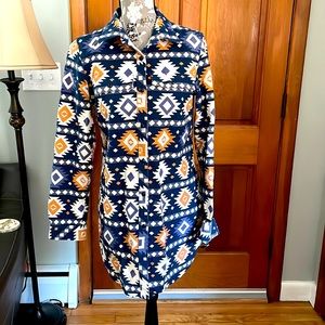 LLBean Signature collection, chamise tunic, button down , multi colored pattern